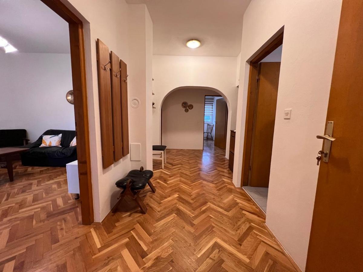 Dalia Apartment & Rooms Мостар Екстер'єр фото
