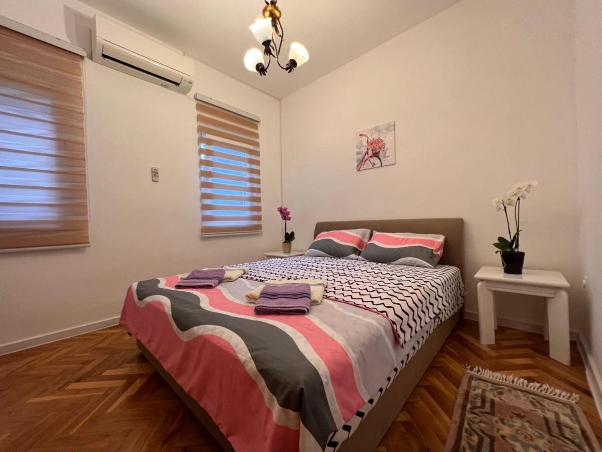 Dalia Apartment & Rooms Мостар Екстер'єр фото